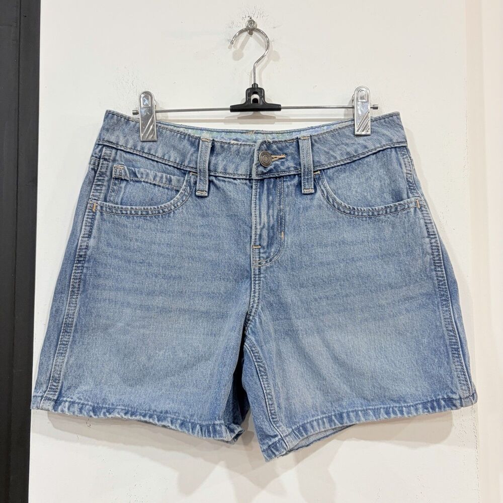 Hollister Low Rise Baggy Light Wash Denim Shorts Size 00 Jort